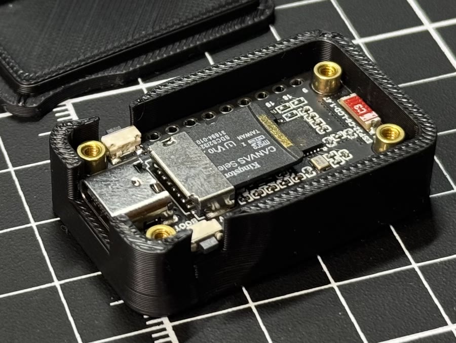 Waveshare ESP32-C6-LCD-1.47 board
